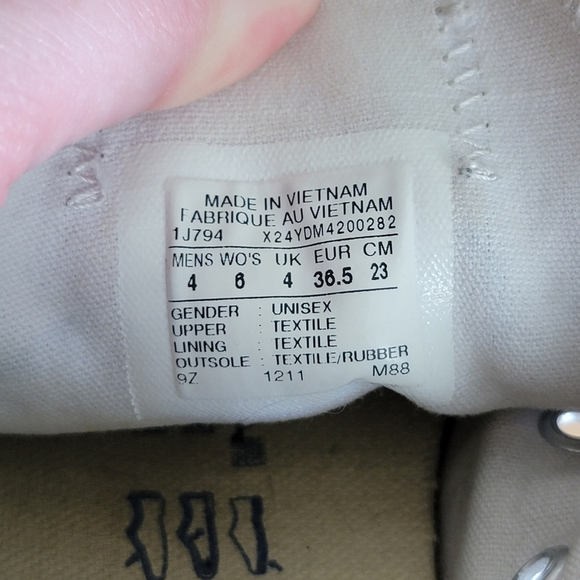 Converse Low Top Chuck Taylor All Star Gray Canvas Sneakers Shoes Unisex CTAS 6 - Picture 12 of 15